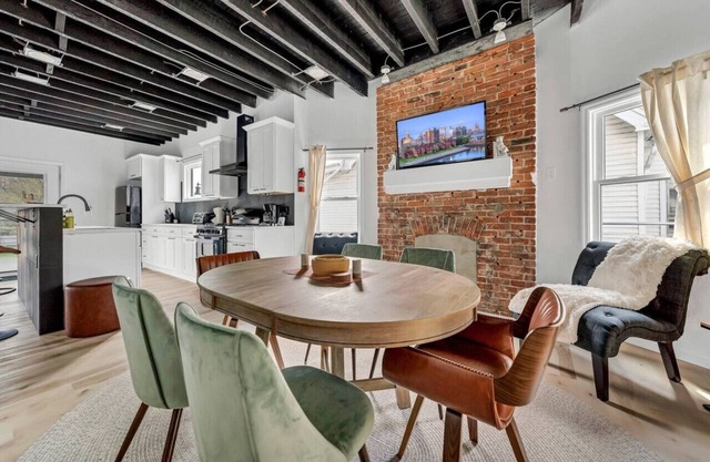 Tasteful Full Home Dtown Buffalo