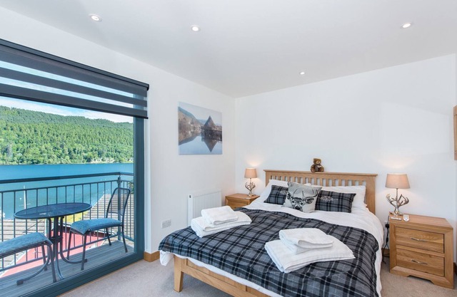 Taymouth Marina-1 lawyer view