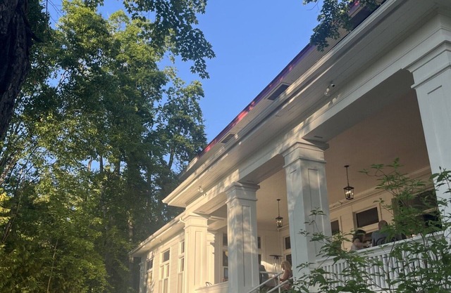Terrace Inn and 1911 Restaurant