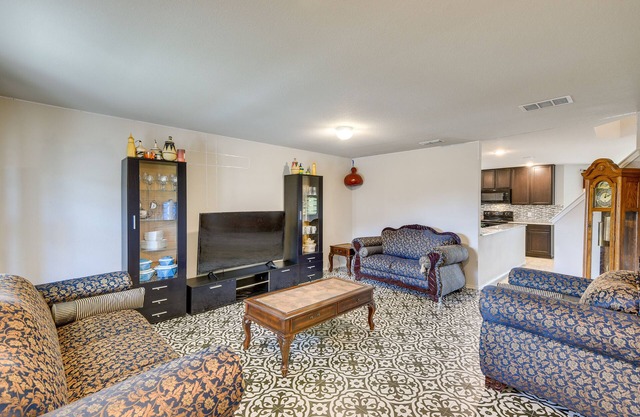Texas Retreat w/Patio Near Kayaking & Golfing!