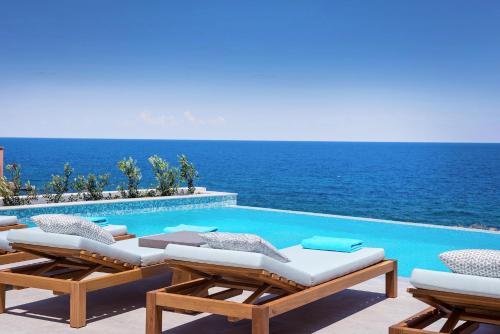 Thalassa Residence, Pool, Spa Whirlpool & SeaViews, By ThinkVilla