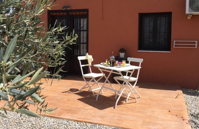 THE ANNEXE, ONE OF THREE RURAL CASITAS, SELF CONTAINED HOLIDAY HOMES IN MURCIA