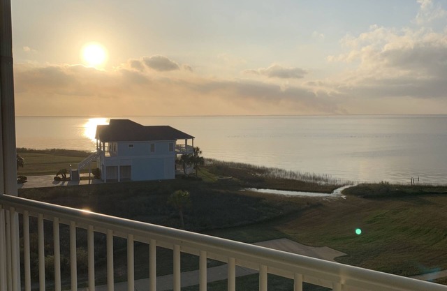 The Beach Pad - Pointe West Resort
