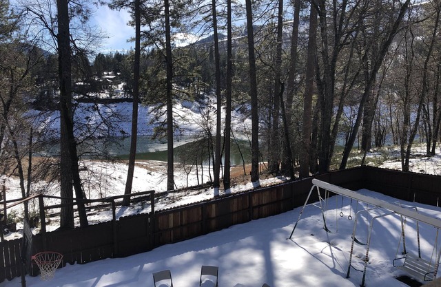 THE BEST & MOST PRIVATE HOME ON THE LAKE. EASY WALKS TO EVERYTHING.