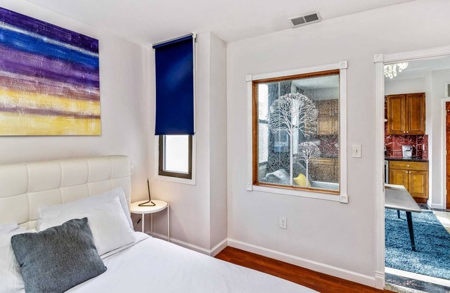 The Better Stay 1BD Apartment in the Heart of the City
