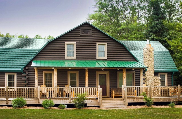 The Big Cabin on the Au Sable River - Spectacular Views - 8BR/4BA