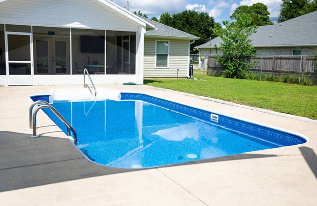 The Breeze home in Navarre