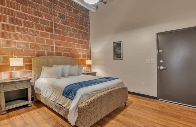 The Brewer's Lofts: Your Craft Beer Paradise