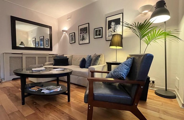 The Bromptons, Luxury South Kensington Apartment