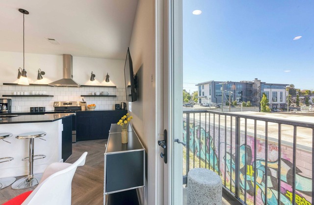 The Carter by AvantStay – Spacious Stay Near Downtown