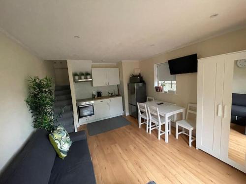 The Cedars Guesthouse