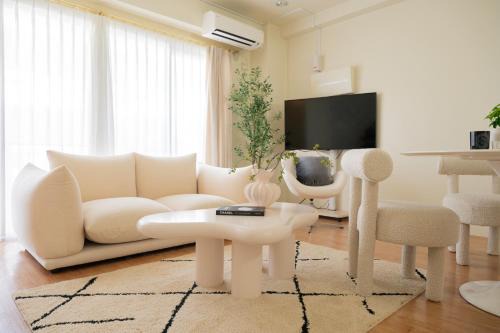 THE CHIBANA RESIDENCE -Luxury Stay near Sunset Beach-