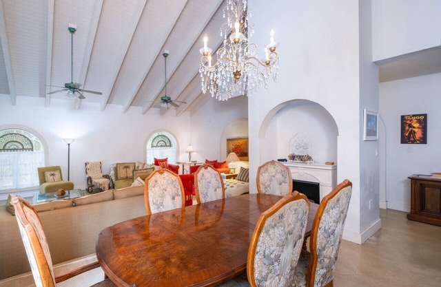 The Coral House - Bayside Retreat for 6-10+ guests