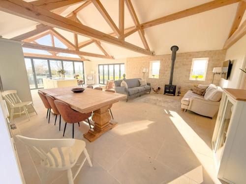 The Cotswold Barn
