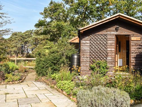 The Cottage At Dockens Water