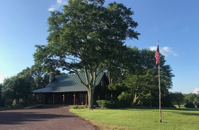 The Cottage at Still Pond Farm – Horse Farm near Charlottesville & Shenandoah