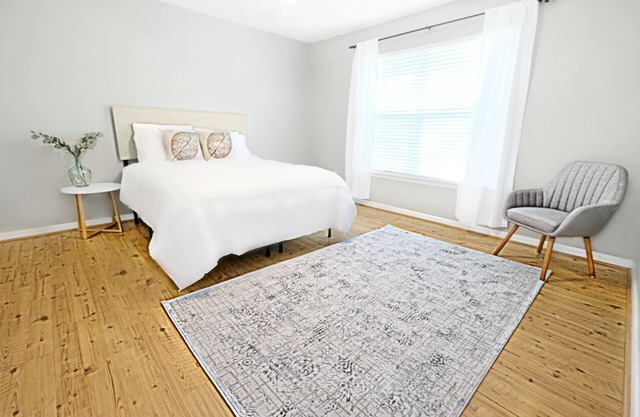 The Cozy | Hearth 2 BR Condo