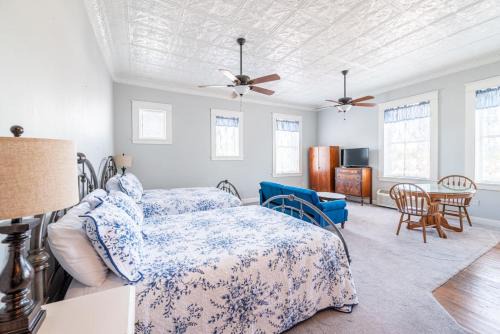 The Dallas Apartment