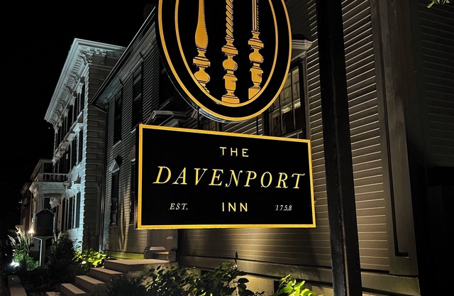 The Davenport Inn