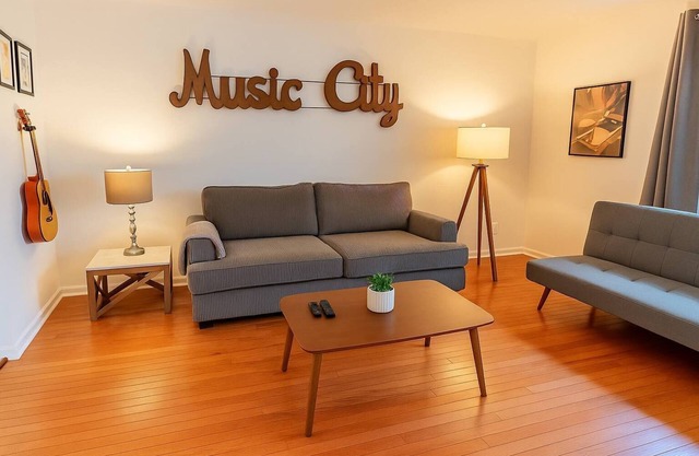 The Eastside 2BR Near 5Points