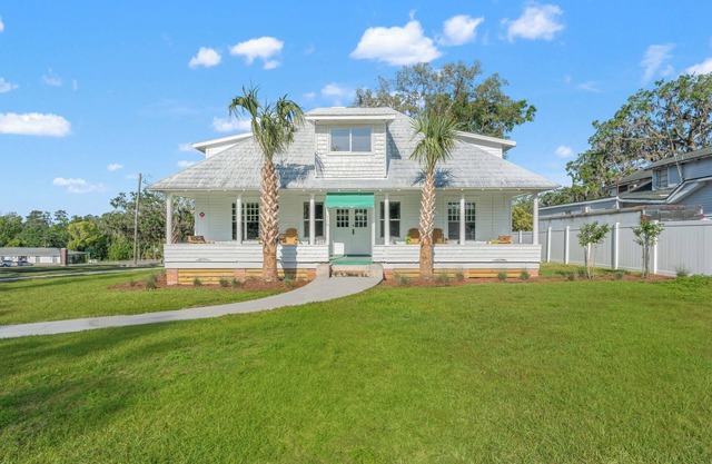 The Florida Cracker "THE PARKER HOUSE" Charming home in Brooksville,FLORIDA