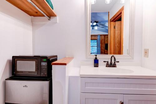 The Furry Lodge Suite 10