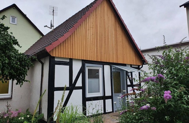 The half-timbered house - ground-floor vacation home with garden seating area