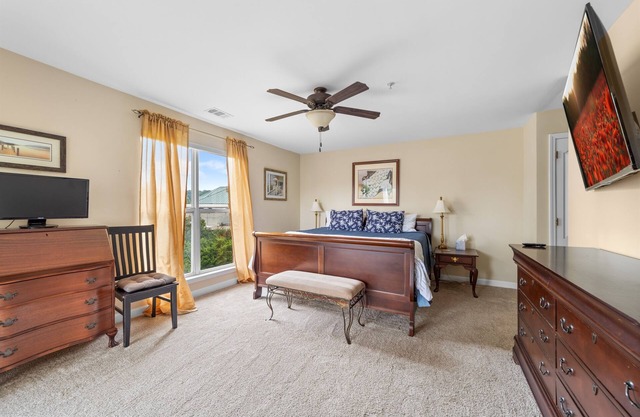 The Haven - Lake Norman Vacation Rental - Lake views w/upscale accommodations