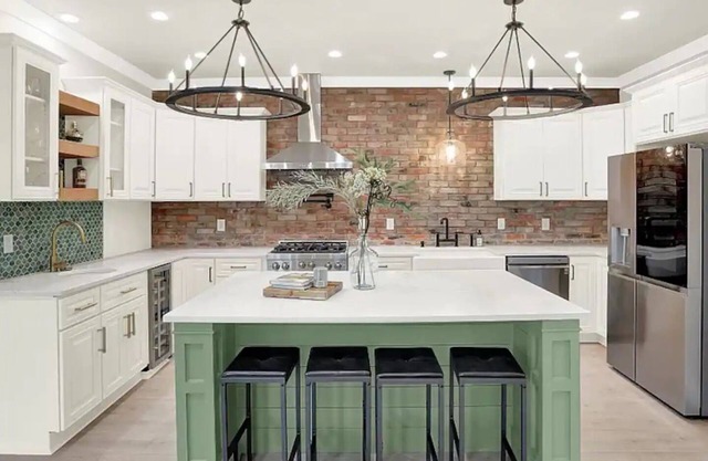 The Hoosier House! An entire property experience!