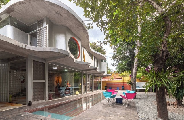 The House of Color NYT - Luxurious 2 Bedroom Villa