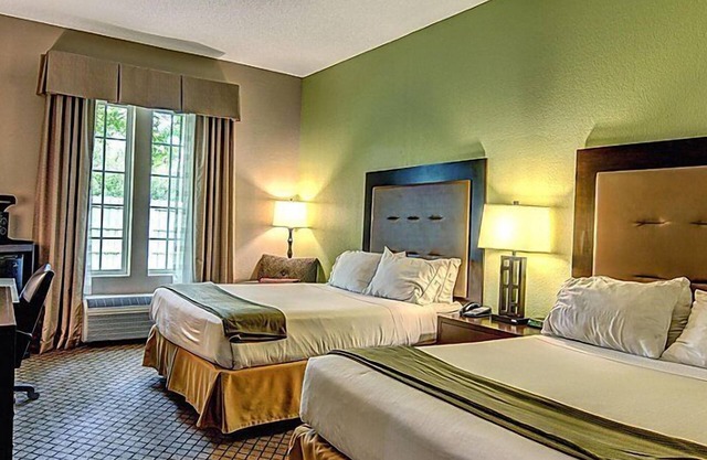 The Inn at River Landing