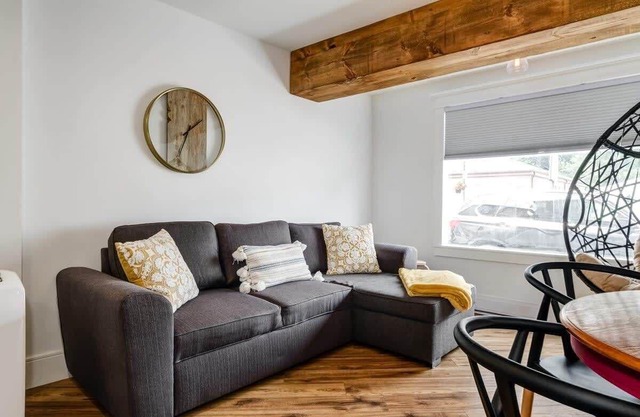 The Ivy Suite at Portage House in Picton