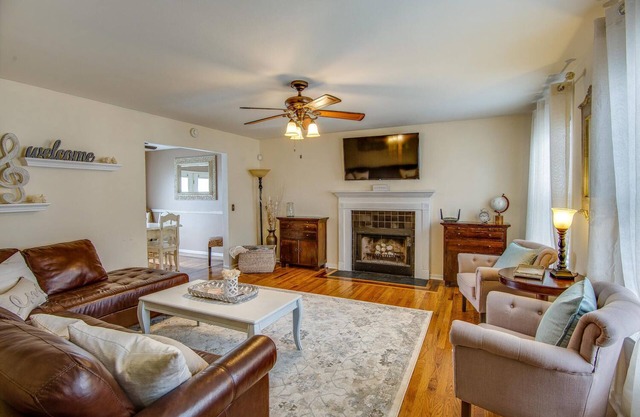 The Jackson Cottage - 5 Minutes from Downtown