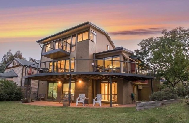 The Jindabyne Lakehouse