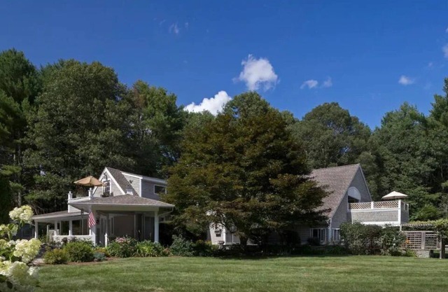 The Lantern Hill House: Rustic Luxury for Nature Lovers; Minutes to Mystic, CT