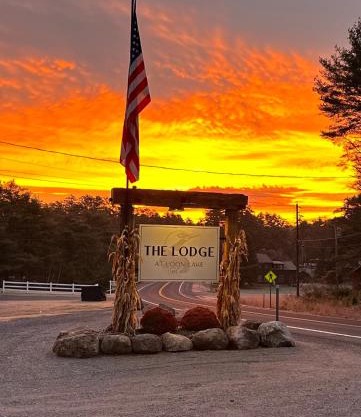 The Lodge at Loon Lake