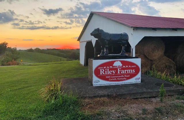 The Lodge @ Riley Farms, Comfort & Rest close to The Ark