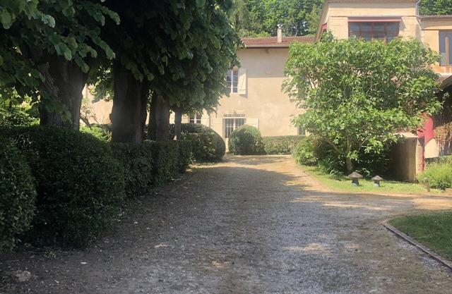 The Maison des Arrocs on the banks of the Garonne