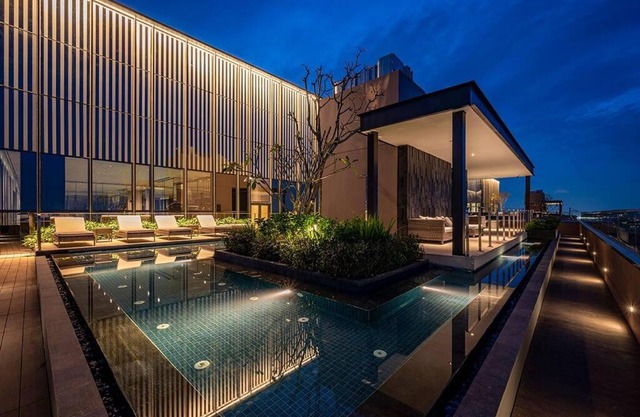 THE MARQ Luxury Apartment District 1 HCMC 2MasterBRs