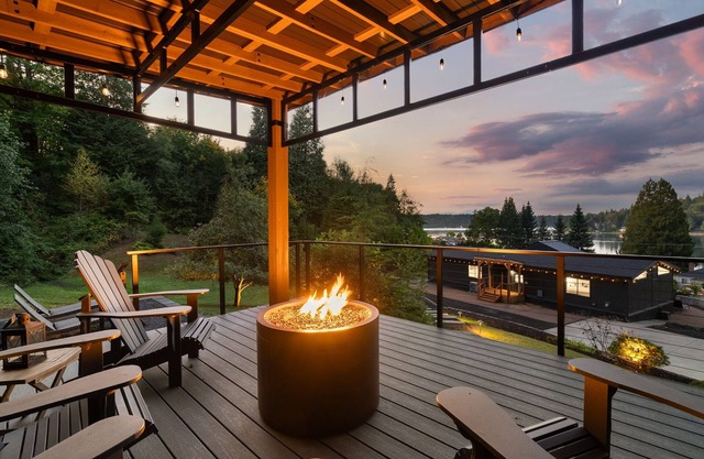 The Meadow on Hammersley Sauna, Spa & Waterviews