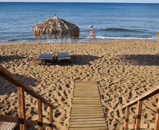 The Mini Beach Hotel
