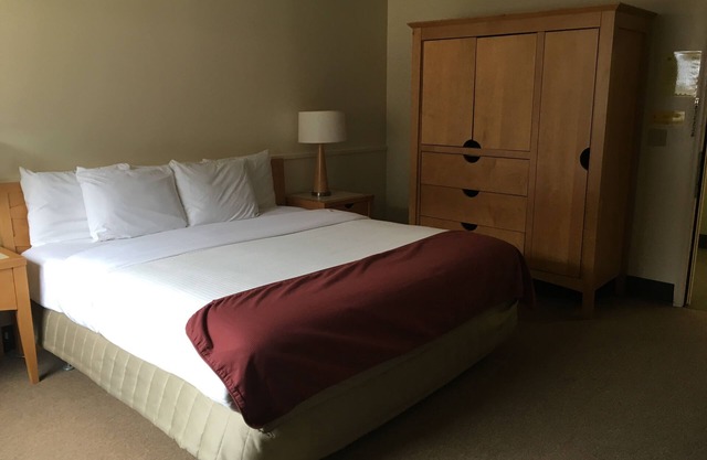 The Montrose Hotel