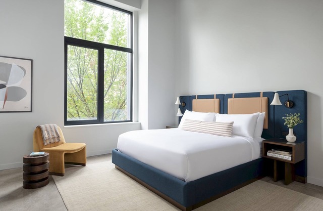 The Neighborhood Hotel - Little Italy Studio