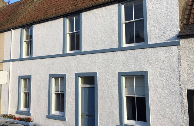 The Old Surgery - Two bedroom apartment in the picturesque village of Crail