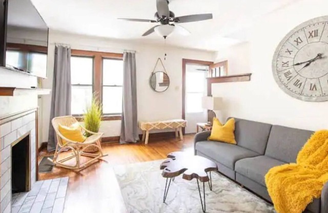 The Ophelia Mid-Century Townhome near OSU and Victorian Village