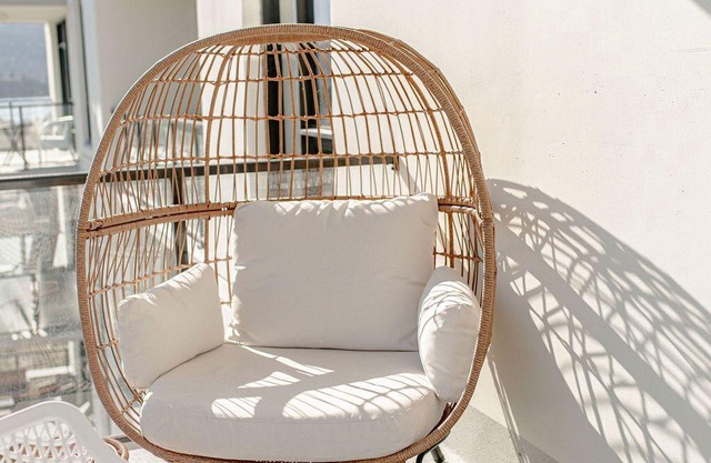 The Palm Haven ❉ NEW 2 bed 2 bath ❉ Downtown ❉