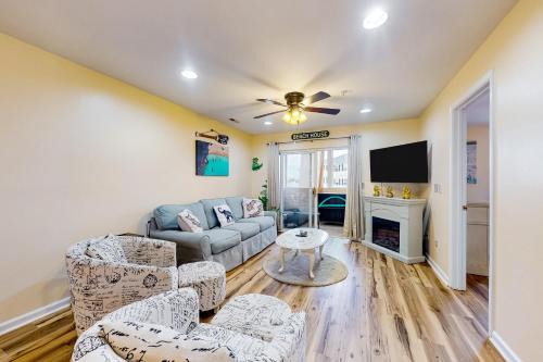 The Palms - 36507 Palm Dr #2203