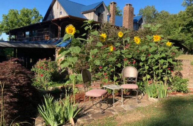 The Perch at Bluebird Estate