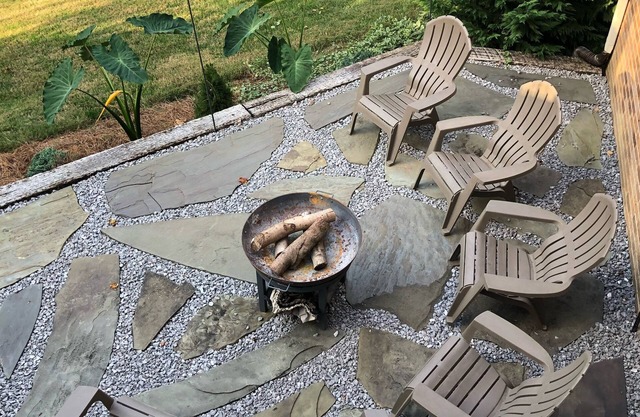 The Pet Friendly Hillside Hideaway