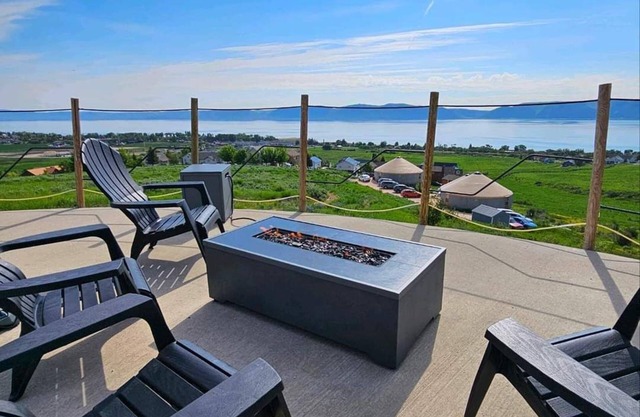 The Pioneer-COMFORT!-Private gated community-BEACH CLOSE!